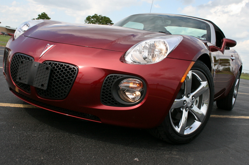 Illustration for article titled 2009 Pontiac Solstice GXP: Last Drive